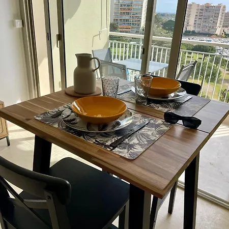 Avec Vue Sur Marina Et - 2 Adultes Et 1 Enfant Maximum Apartament Mandelieu
